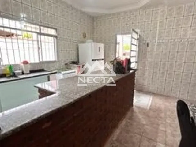 Casa com 390m² 3 quartos e 2 banheiros, à venda, no bairro Canto do Mar em São Sebastião