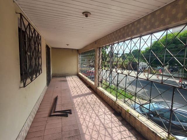 Casa com 657m² 5 quartos e 3 banheiros, à venda, no bairro Ponta Grossa (Icoaraci) em Belém