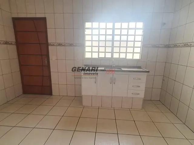 Casa com 143m² 2 quartos e 2 banheiros, para alugar, no bairro Vila Georgina em Indaiatuba