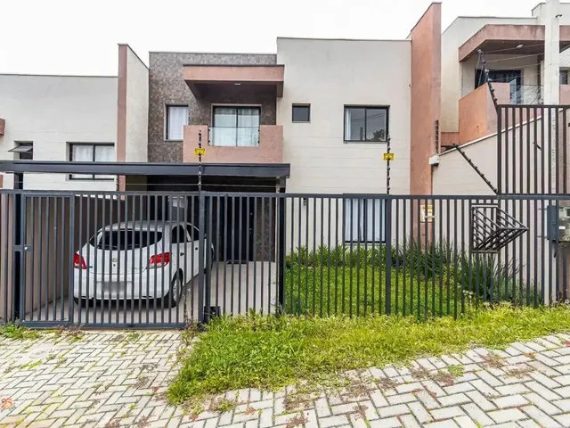 Sobrado 3 quartos e 4 banheiros, para alugar, no bairro Abranches em Curitiba