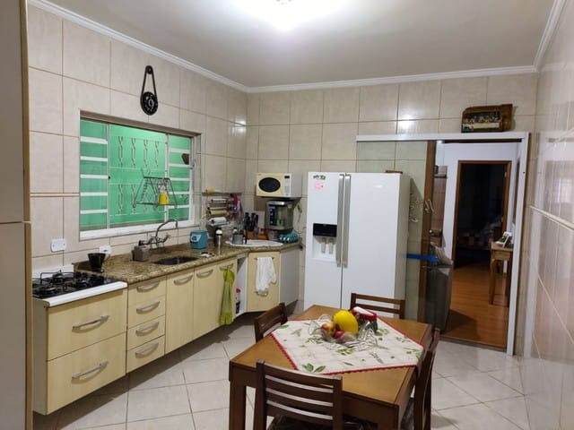 Casa com 125m² 2 quartos e 2 banheiros, à venda, no bairro Jardim Independência em Taubaté