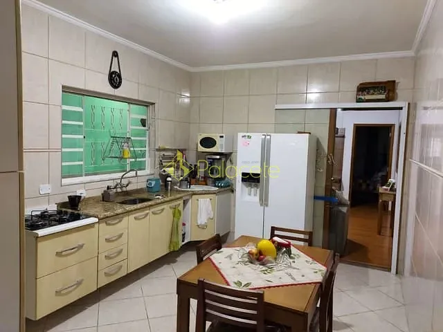Casa com 125m² 2 quartos e 2 banheiros, à venda, no bairro Jardim Independência em Taubaté