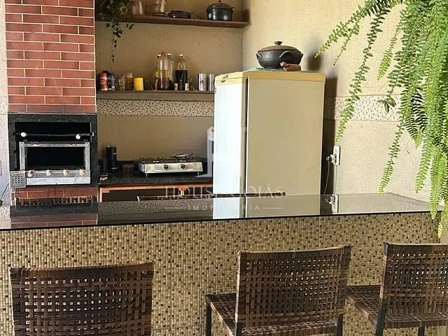 Casa 3 quartos e 1 banheiro, à venda, no bairro Residencial Araguaia em Aparecida de Goiânia