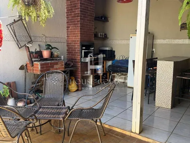 Casa 3 quartos e 1 banheiro, à venda, no bairro Residencial Araguaia em Aparecida de Goiânia