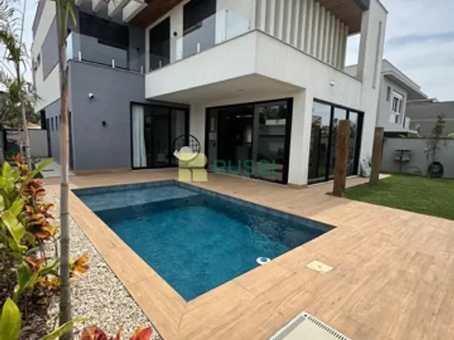 Casa 4 quartos e 6 banheiros, à venda, no bairro Condomínio Residencial Alphaville II em São José dos Campos