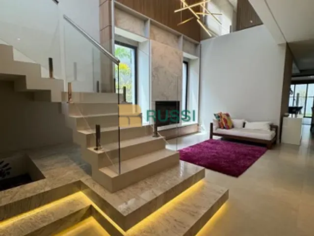 Casa 4 quartos e 6 banheiros, à venda, no bairro Condomínio Residencial Alphaville II em São José dos Campos