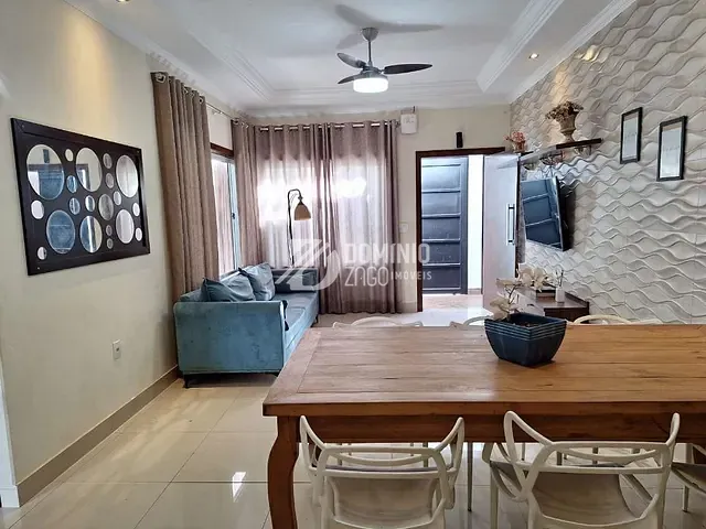 Casa com 300m² 3 quartos e 3 banheiros, à venda, no bairro Fabrício em Uberaba