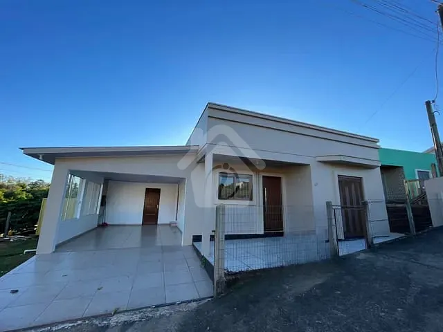 Casa 2 quartos e 1 banheiro, para alugar, no bairro Alesgut em Teutônia