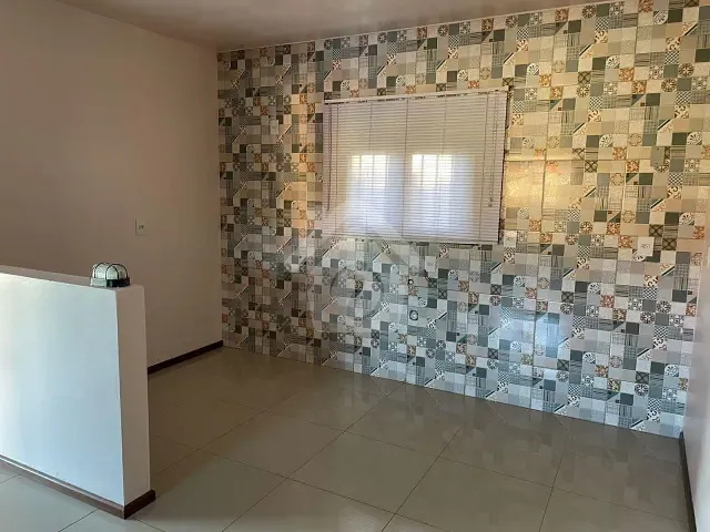 Casa 2 quartos e 1 banheiro, para alugar, no bairro Alesgut em Teutônia