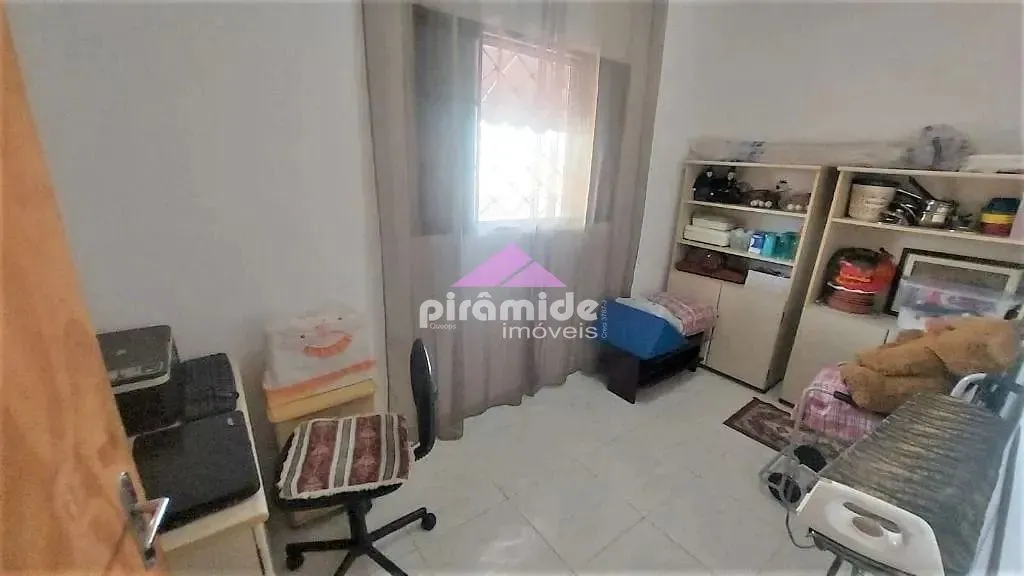 Casa, 6 quartos, 154 m² - Foto 13