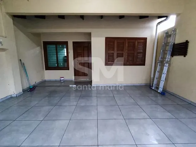 Casa com 240m² 2 quartos e 2 banheiros, à venda, no bairro Efapi em Chapecó
