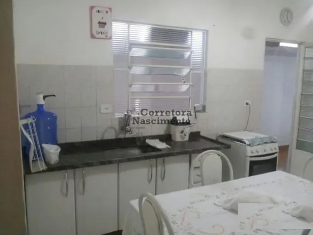 Casa com 150m² 3 quartos e 2 banheiros, à venda, no bairro Jardim das Indústrias em Jacareí