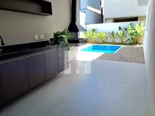 Casa com 300m² 3 quartos e 4 banheiros, à venda, no bairro São Venâncio em Itupeva