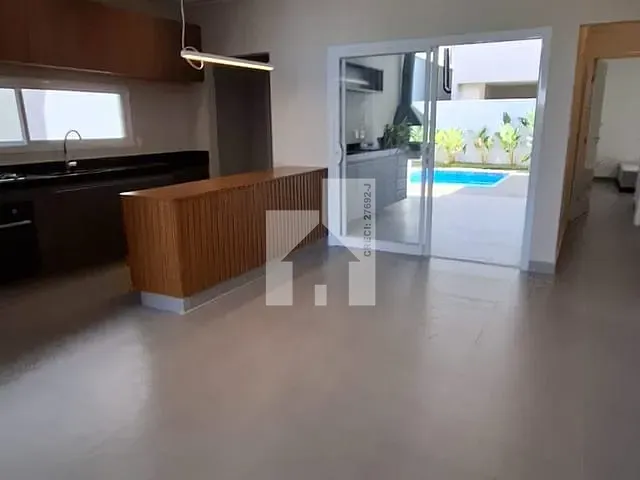 Casa com 300m² 3 quartos e 4 banheiros, à venda, no bairro São Venâncio em Itupeva