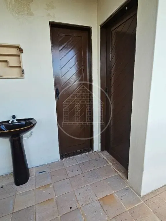 Casa, 4 quartos, 250 m² - Foto 11