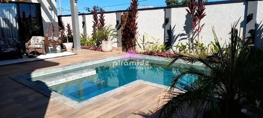 Casa, 3 quartos, 282 m² - Foto 2