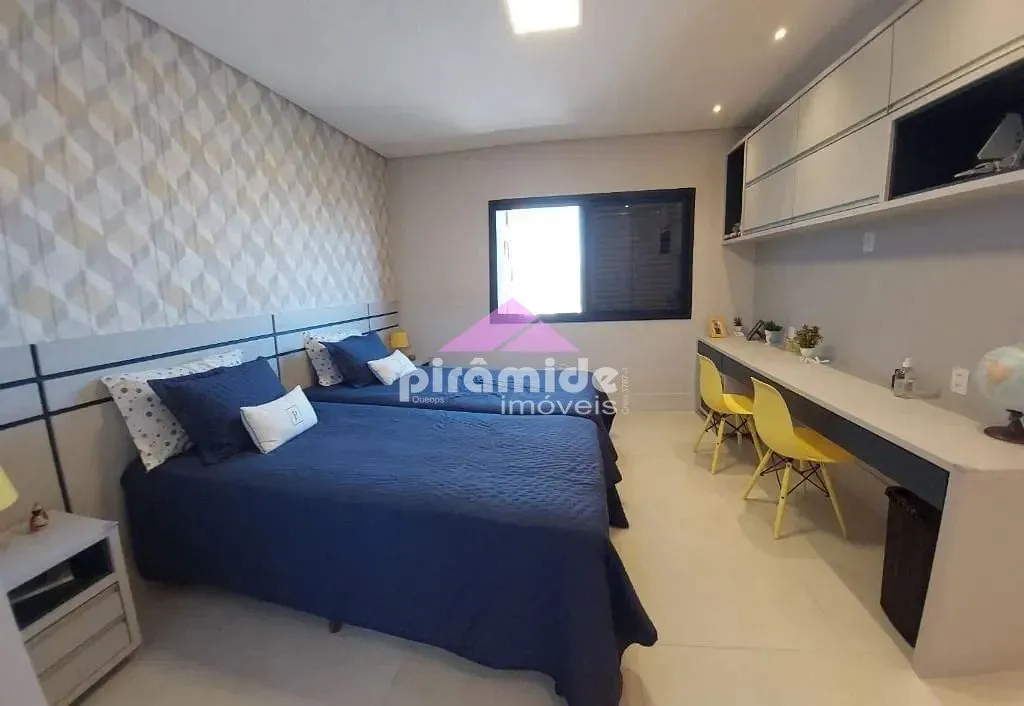 Casa, 3 quartos, 282 m² - Foto 3