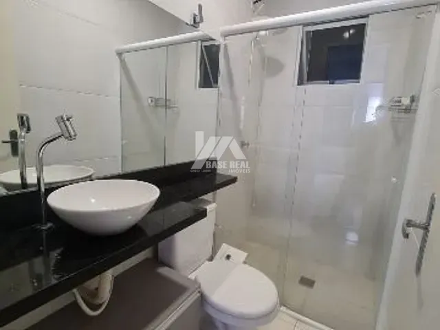 Casa 2 quartos e 1 banheiro, à venda, no bairro Oficinas em PONTA GROSSA
