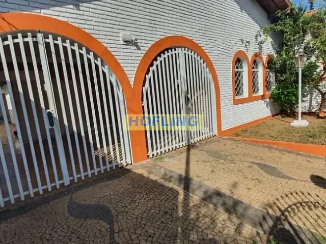 Casa com 330m² 3 quartos e 2 banheiros, à venda, no bairro Vila Indaiá em Rio Claro