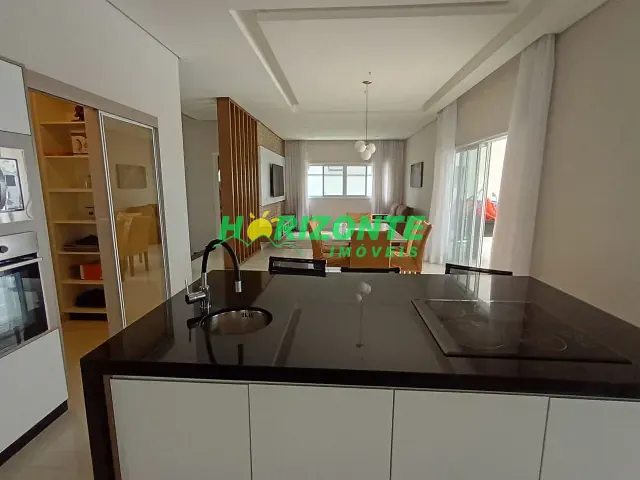 Casa 3 quartos e 4 banheiros, à venda, no bairro Condomínio Residencial Monaco em São José dos Campos