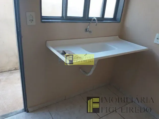 Casa com 45m² 1 quarto e 1 banheiro, para alugar, no bairro Vila Curti em São José do Rio Preto