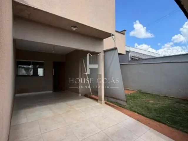 Casa com 240m² 2 quartos e 2 banheiros, à venda, no bairro Jardim Floresta em Trindade