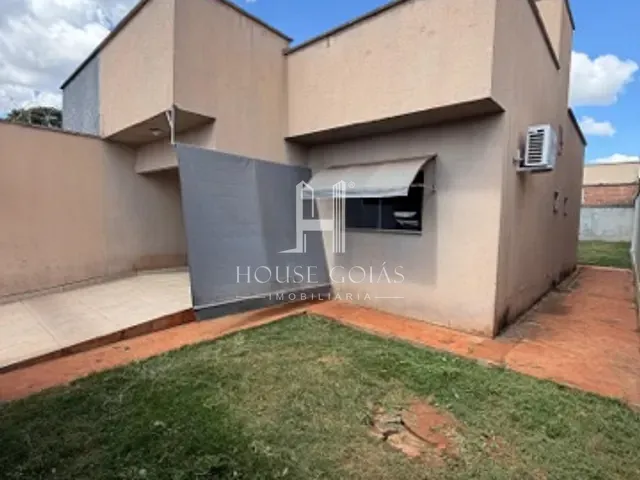 Casa com 240m² 2 quartos e 2 banheiros, à venda, no bairro Jardim Floresta em Trindade