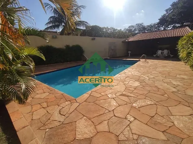 Casa com 720m² 3 quartos e 4 banheiros, à venda, no bairro Jardim Nova Yorque em Araçatuba