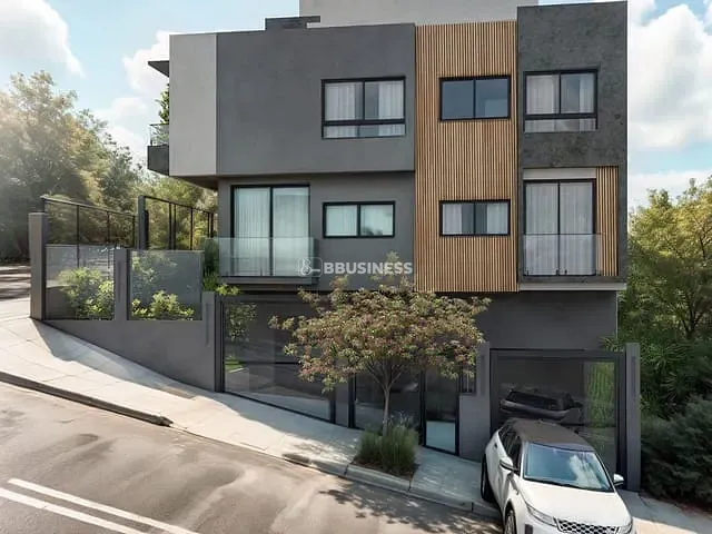 Casa 2 quartos e 2 banheiros, à venda, no bairro Santa Catarina em Caxias do Sul