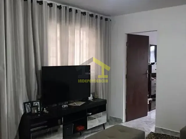 Casa com 200m² 2 quartos e 2 banheiros, à venda, no bairro Jaguaribe em Osasco