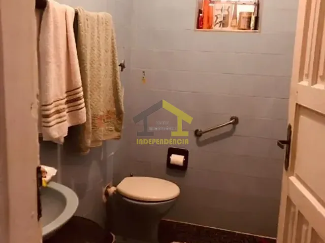 Casa com 200m² 2 quartos e 2 banheiros, à venda, no bairro Jaguaribe em Osasco