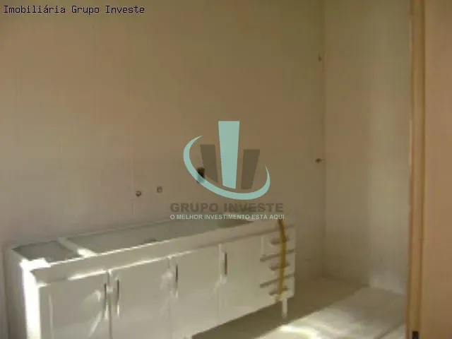 Casa com 197m² 3 quartos e 2 banheiros, à venda, no bairro CENTRO em ARARAQUARA