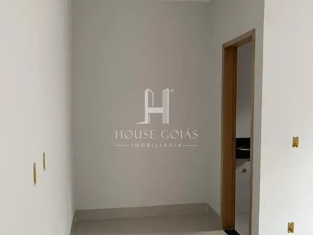 Casa com 204m² 3 quartos e 2 banheiros, à venda, no bairro Jardim Buriti Sereno em Aparecida de Goiânia