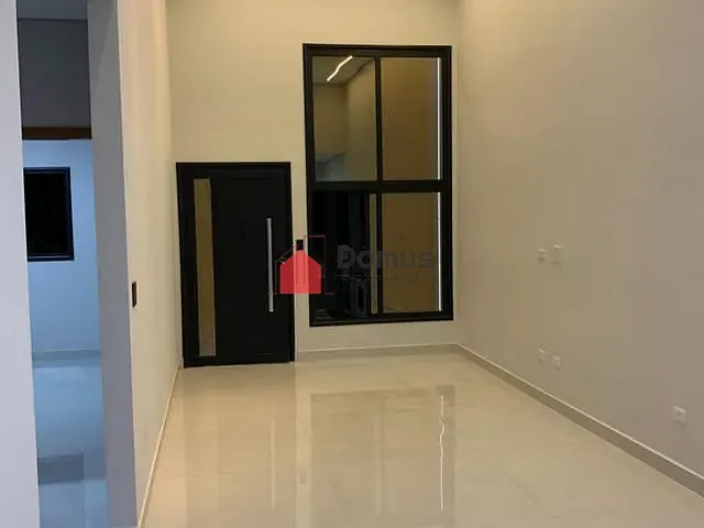 Casa com 175m² 3 quartos e 2 banheiros, à venda, no bairro Loteamento Industrial Água Preta em Pindamonhangaba