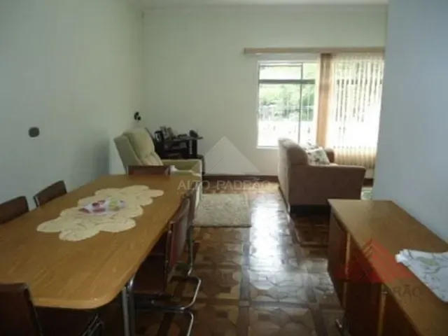 Casa com 387m² 2 quartos e 1 banheiro, à venda, no bairro Vila Assis Brasil em Mauá