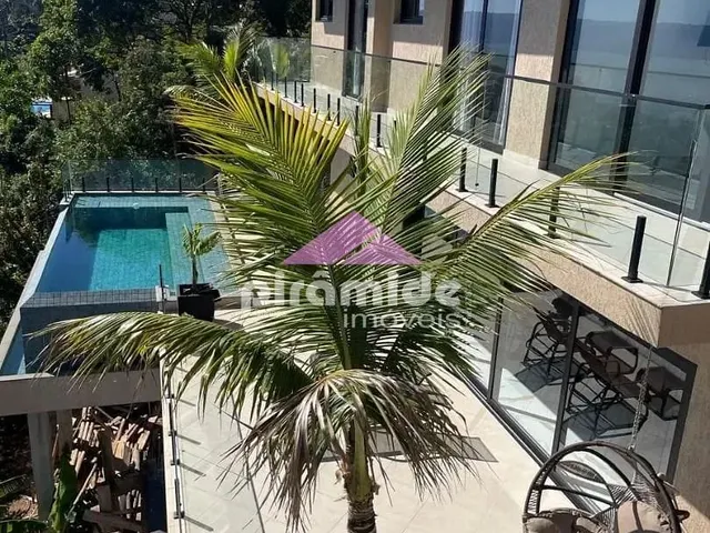 Casa com 1580m² 10 quartos e 13 banheiros, à venda, no bairro Siriúba em Ilhabela