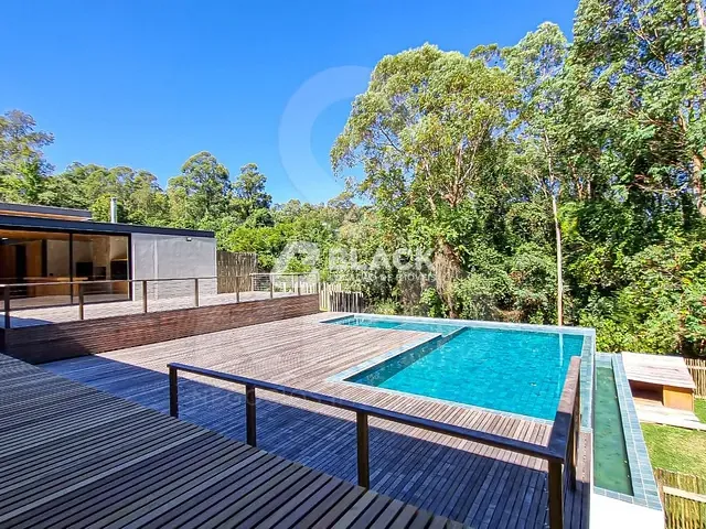 Casa com 2010m² 5 quartos e 7 banheiros, à venda ou para alugar, no bairro Pinheirinho em Itu