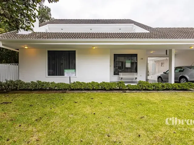 Casa com 586m² 3 quartos e 3 banheiros, para alugar, no bairro Abranches em Curitiba