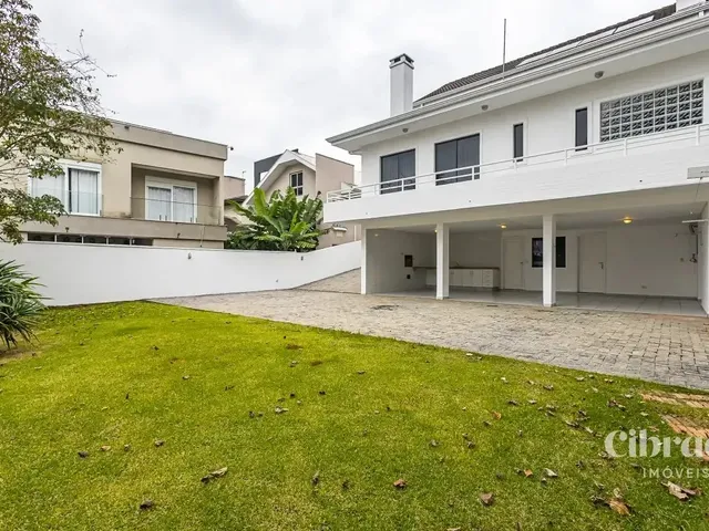 Casa com 586m² 3 quartos e 3 banheiros, para alugar, no bairro Abranches em Curitiba
