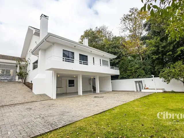 Casa com 586m² 3 quartos e 3 banheiros, para alugar, no bairro Abranches em Curitiba