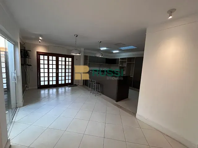 Casa com 600m² 4 quartos e 4 banheiros, à venda, no bairro Condomínio Residencial Floresta em São José dos Campos