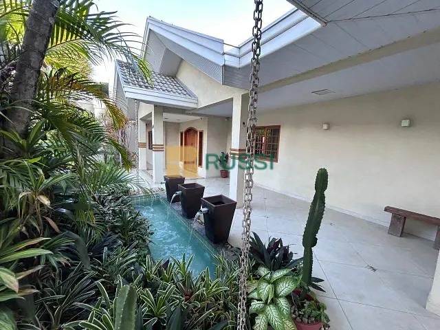 Casa com 600m² 4 quartos e 4 banheiros, à venda, no bairro Condomínio Residencial Floresta em São José dos Campos