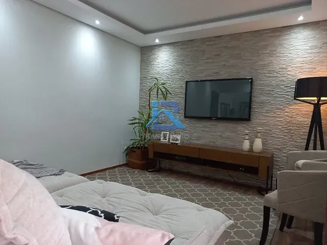 Casa com 221m² 3 quartos e 1 banheiro, à venda, no bairro Vila Brasileira em Itatiba