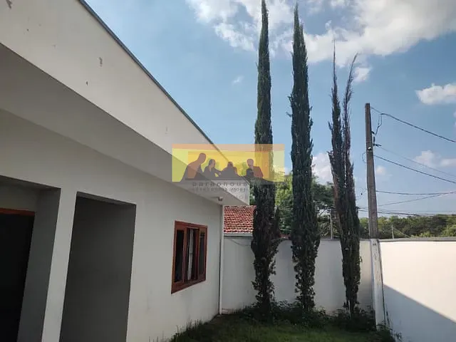 Casa com 420m² 3 quartos e 2 banheiros, à venda, no bairro Vila Santa Isabel em Campinas