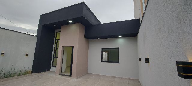Casa com 200m² 3 quartos e 2 banheiros, à venda, no bairro Residencial Parque das Palmeiras em Pindamonhangaba