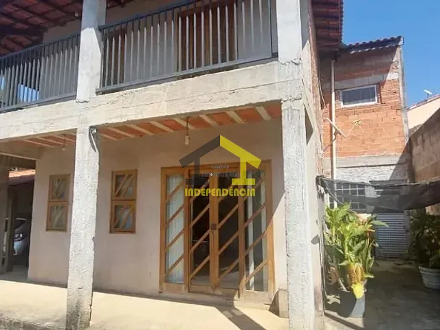Casa com 200m² 3 quartos e 2 banheiros, à venda, no bairro Núcleo Residencial Abramo Delforno em Itatiba