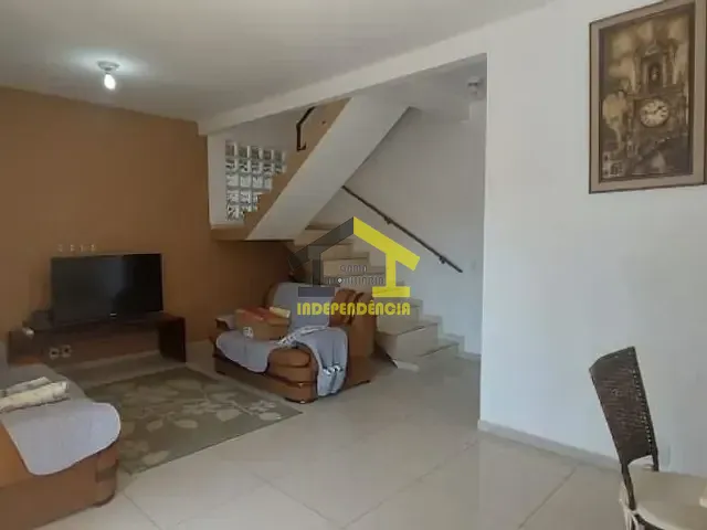 Casa com 200m² 3 quartos e 2 banheiros, à venda, no bairro Núcleo Residencial Abramo Delforno em Itatiba