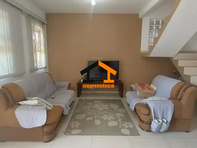 Casa com 200m² 3 quartos e 2 banheiros, à venda, no bairro Núcleo Residencial Abramo Delforno em Itatiba