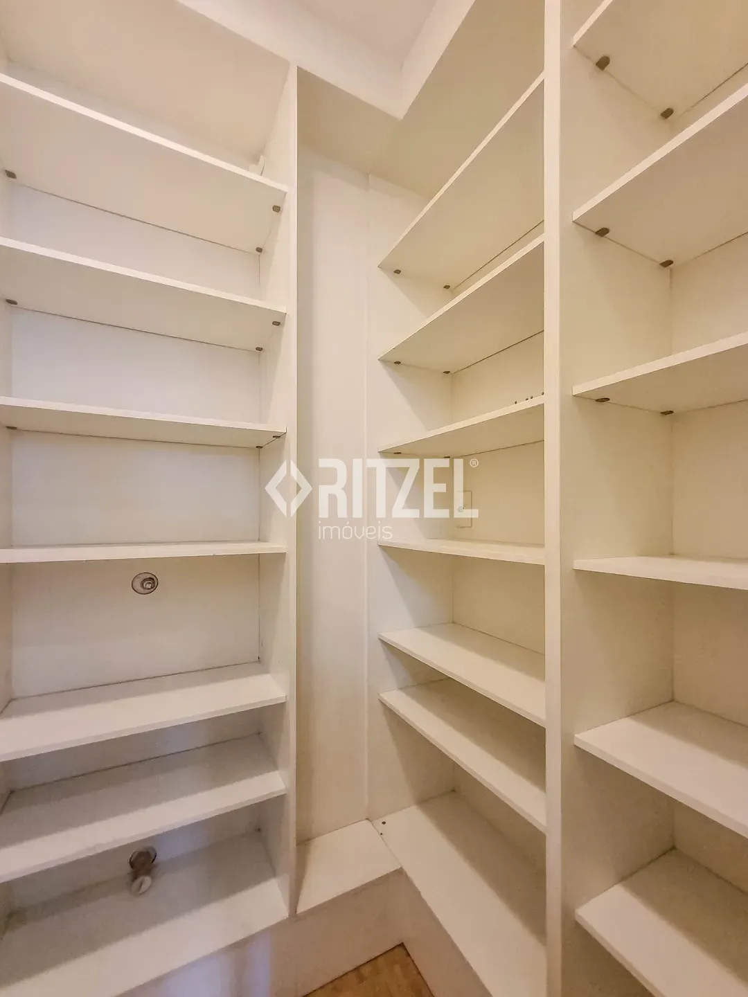 Casa, 2 quartos, 205 m² - Foto 37