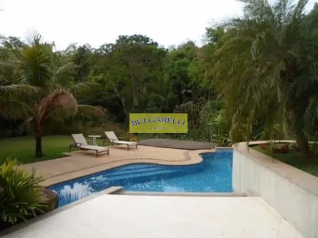 Casa com 1020m² 4 quartos e 6 banheiros, à venda, no bairro LOTEAMENTO PORTAL DO PARAISO em Jundiai